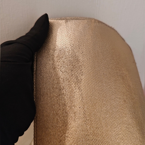 Betsey Johnson Rare Vintage "Bundle Up With Me" Gold Tote Bag | GUC - Picture 13 of 16